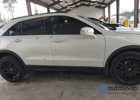 2023 Cadillac Xt4 Awd Sport z USA, uszkodzony, nr VIN 1GYFZFR44PF103299